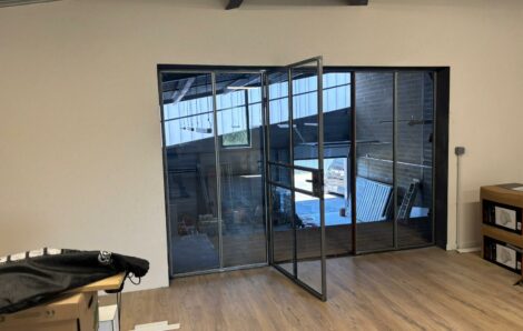 Verrière style industriel pour bureau
