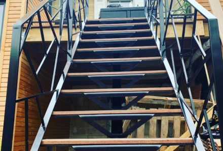 Escalier métal & bois sur mesure