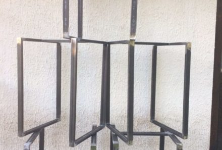 Mobilier en métal sur mesure